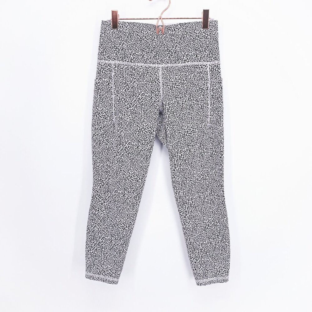 Salutation Stash Pocket Textured 7/8 Tight